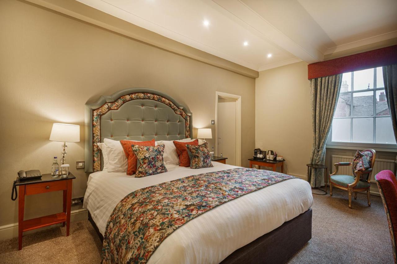 The Wynnstay Hotel, Oswestry, Shropshire Εξωτερικό φωτογραφία