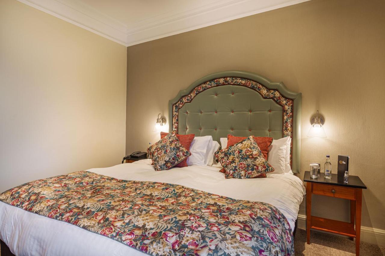 The Wynnstay Hotel, Oswestry, Shropshire Εξωτερικό φωτογραφία