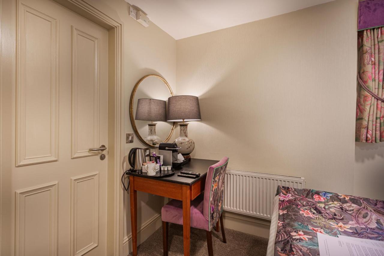 The Wynnstay Hotel, Oswestry, Shropshire Εξωτερικό φωτογραφία