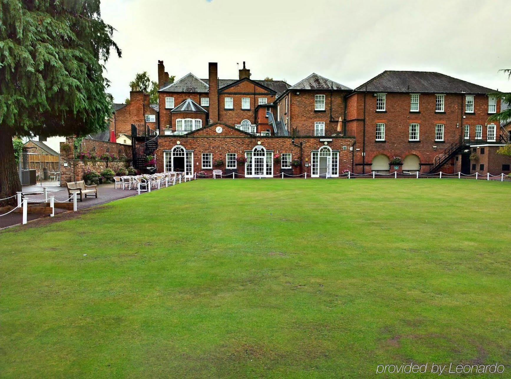 The Wynnstay Hotel, Oswestry, Shropshire Εξωτερικό φωτογραφία